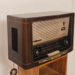 Grundig buizenradio - brom, geen radioverbinding, Audio, Tv en Foto, Radio's, Ophalen of Verzenden, A, A, A