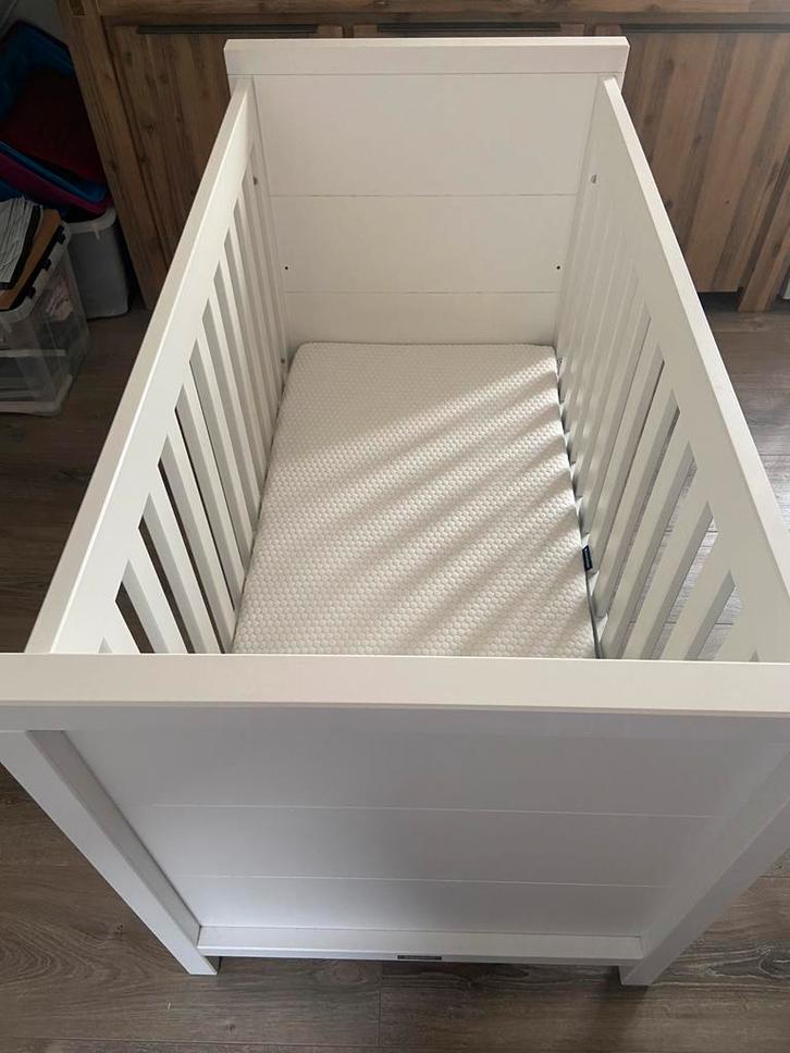 Bopita ledikant met aerosleep toebehoren en peuter dekbed, Kinderen en Baby's, Kinderkamer | Complete kinderkamers, Zo goed als nieuw