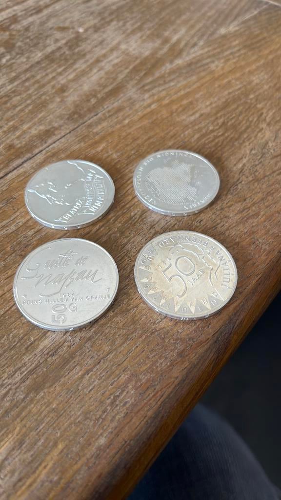 4 zilveren 50 gulden munten, Postzegels en Munten, Munten | Nederland, Ophalen of Verzenden, Koningin Beatrix, 50 gulden