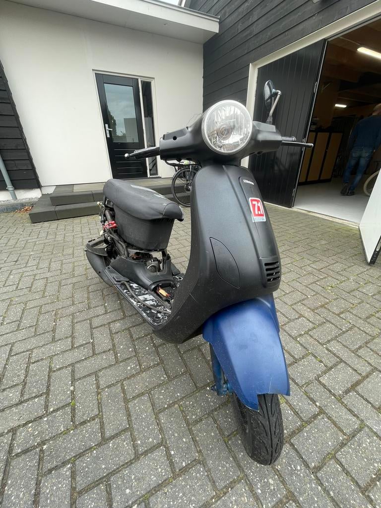 La souris agm 80cc, Fietsen en Brommers, Ophalen of Verzenden, Gebruikt, Benzine, Overige merken