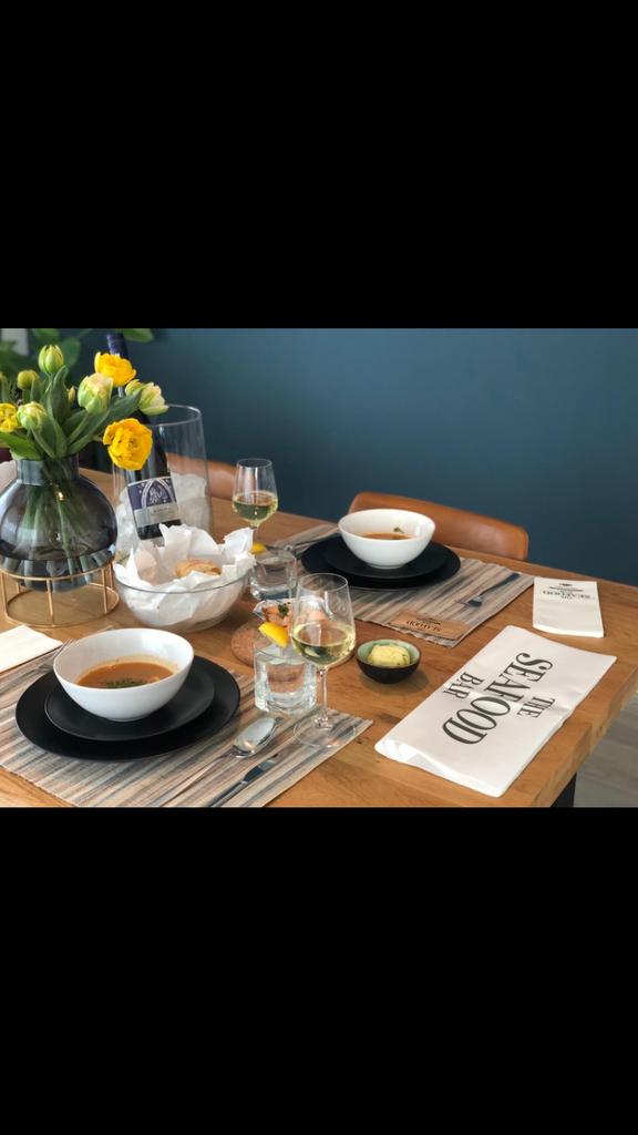 Eiken houten tafel 220x100, Huis en Inrichting, Complete inboedels, Ophalen of Verzenden