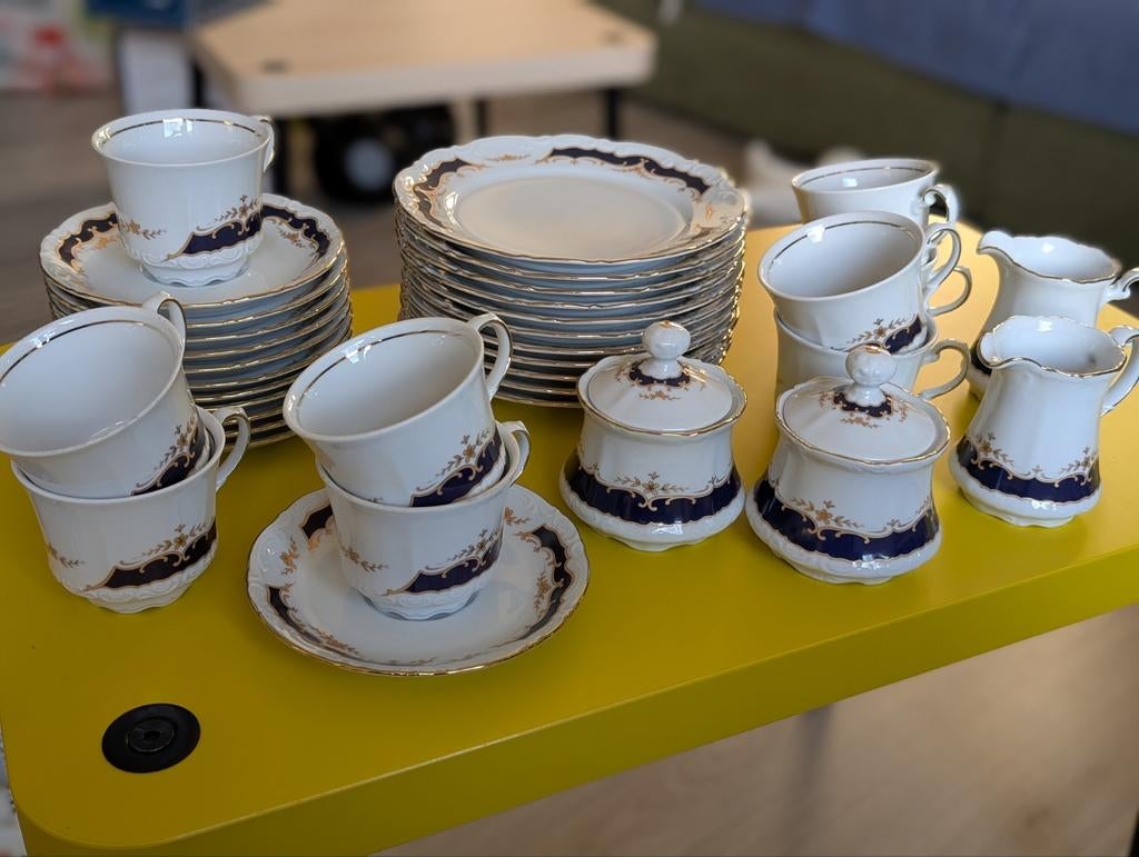 Mitterteich Bavaria servies met blauw en goud, Ophalen