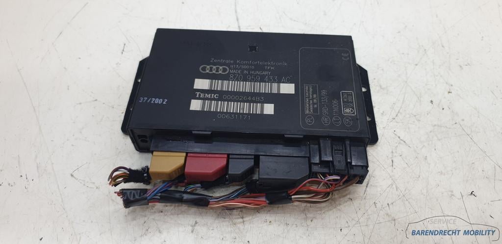 Body controll module Audi A2 8Z0959433AC ZKE centrale regele, Gebruikt, AUDI AG, Auto-Union-Strasse 1
85045  Ingolstadt, DE, Kundenbetreuung@audi.de