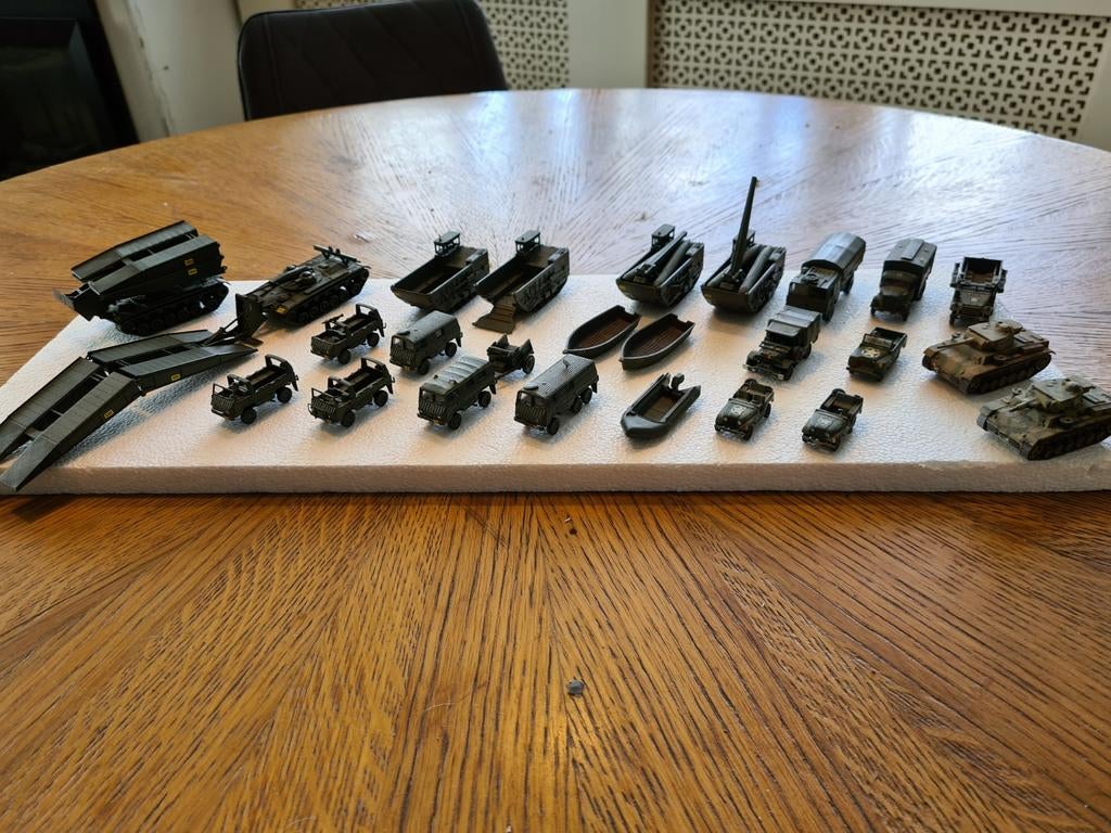 Roco Mini Tanks Collectie - Diverse Militaire Voertuigen, Overige merken, Gebruikt, Ophalen of Verzenden, Tank