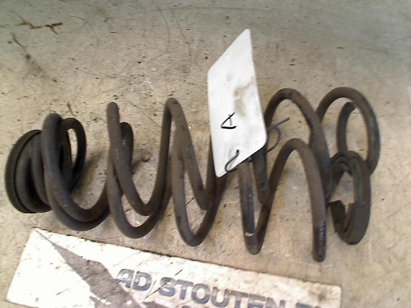 Schroefveer Set Achter Mitsubishi Space Star (A0) 2016, Gebruikt, Info@mitsubishi-motors.de, Mitsubishi, Emil-Frey-Straße 2, Friedberg 61169, , Duitsland