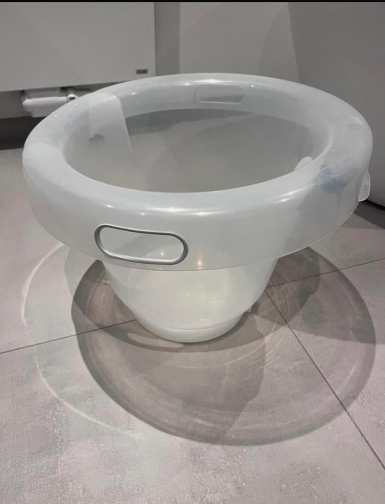 Bébé-jou Tummy Tub - Comfortabel babybadje, Ophalen, Tummy Tub, Zo goed als nieuw, Bébé-jou