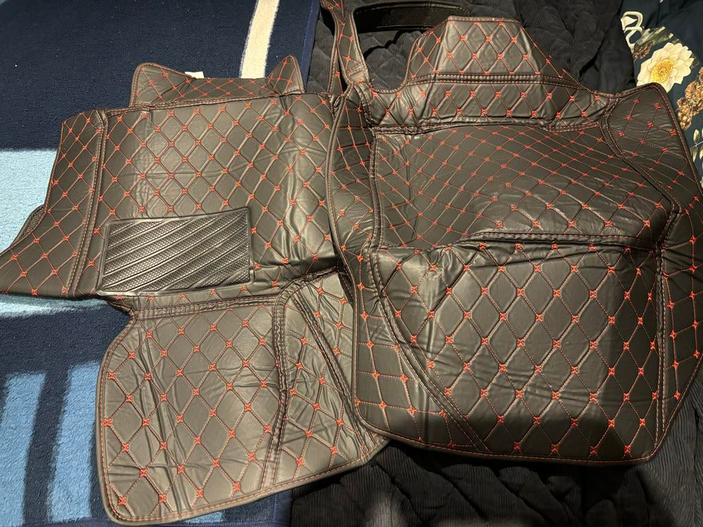 Luxe Bekleding Seat - Zwart met Rood Stiksel, Auto-onderdelen, Interieur en Bekleding, Ophalen of Verzenden, Nieuw, Seat