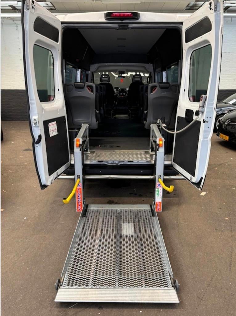 Linearlift Rolstoellift voor Fiat Ducato - 400 kg achterlift, Ophalen of Verzenden