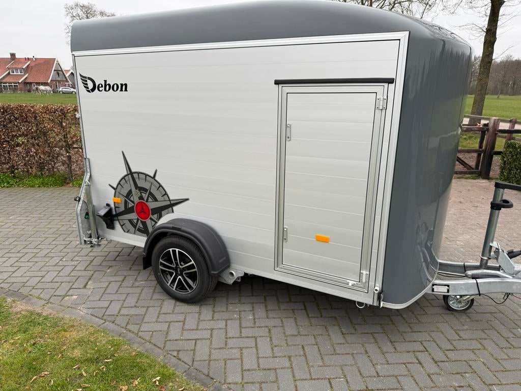 Debon C 300 Gesloten Aluminium Aanhangwagen - Vol Opties, Ophalen of Verzenden, Zo goed als nieuw