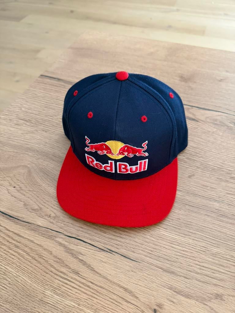 Unieke Redbull Atleet Pet, Ophalen, Zo goed als nieuw