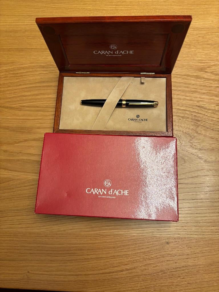 Caran d' Ache Leman vulpen - 18 K., Overige merken, Verzenden, Met doosje, Zo goed als nieuw