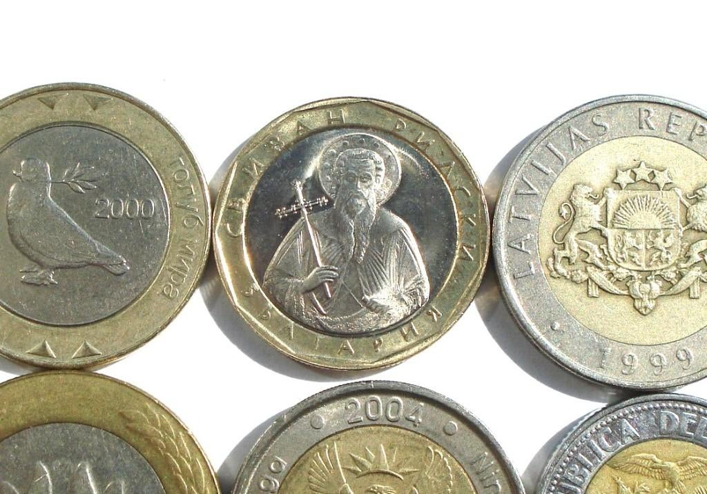 Wereld lot met 15 verschillende munten (modern bi-metaal), Postzegels en Munten, Munten | Afrika, Ophalen of Verzenden, Overige landen