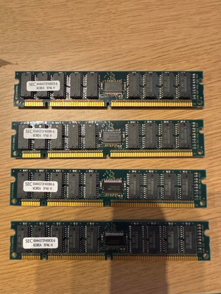 SEC KMM372F400CK-6 / KMM372F400BK-6 RAM Geheugen, Computers en Software, RAM geheugen, Ophalen of Verzenden, DDR, Desktop, Gebruikt