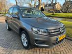 Volkswagen Tiguan 1.4 TSI 90KW BMT 2012 Grijs, Auto's, Voorwielaandrijving, Zwart, 4 cilinders, Electronic Stability Program (ESP)