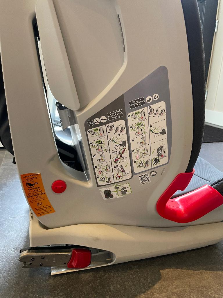 Britax Römer Advansafix III autostoel 9 tot 36 kg., Ophalen, Romer, Zijbescherming, Zo goed als nieuw
