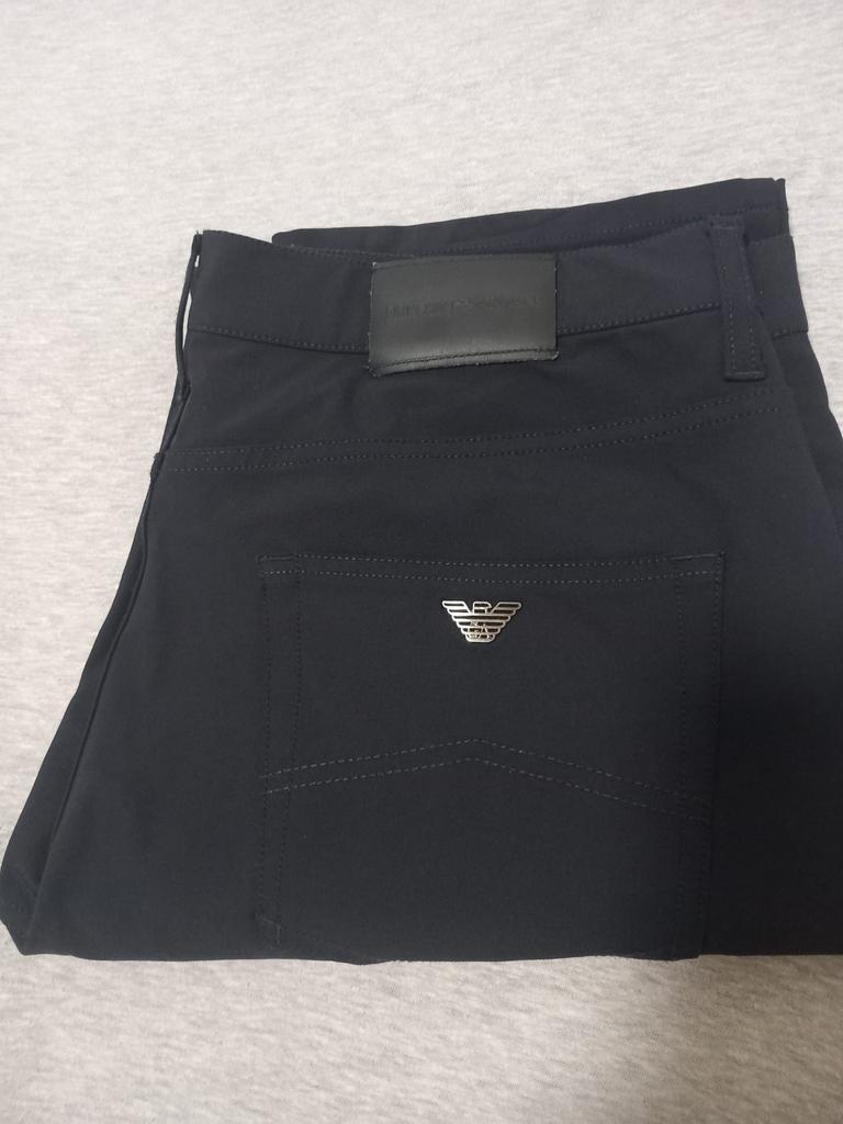 Emporio Armani jeans 36, Ophalen, Zo goed als nieuw