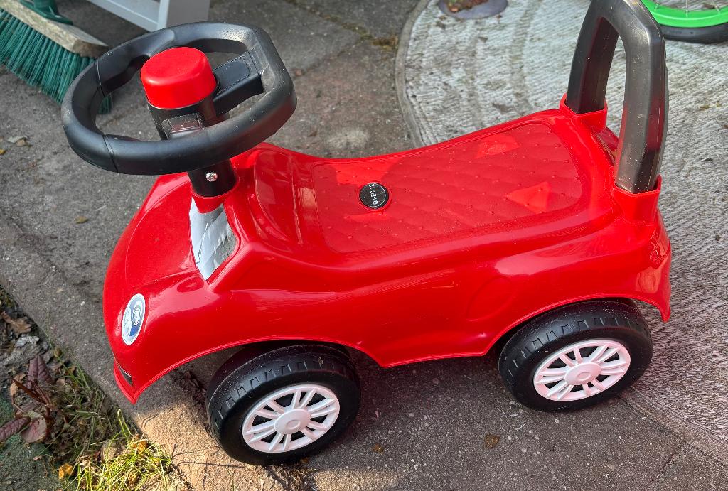 Loop auto, Kinderen en Baby's, Ophalen of Verzenden, Zo goed als nieuw, Loopvoertuig