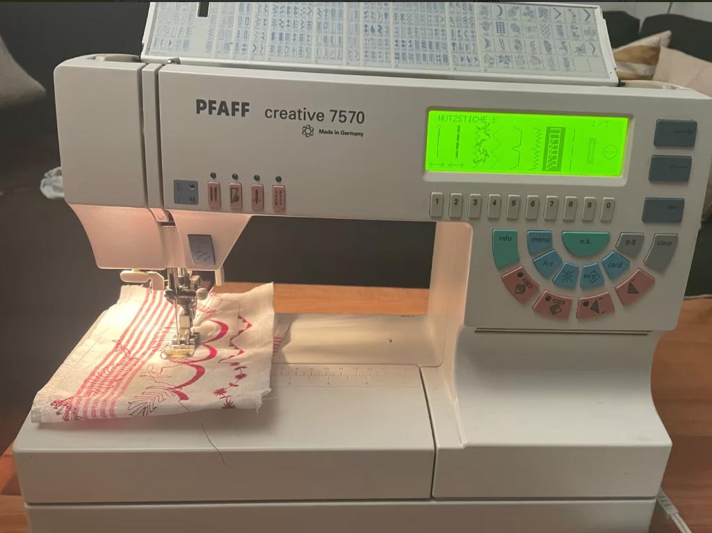 PFAFF CREATIVE 7570 NAAI-BORDUURMACHINE, Ophalen of Verzenden, Gebruikt, Machineborduren, Borduurmachine