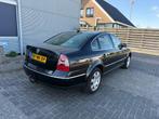 Volkswagen Passat 2.3 V5 Highline Automaat Nav.+ Clima Bj:20, Gebruikt, Stoelverwarming, Zwart, Bedrijf