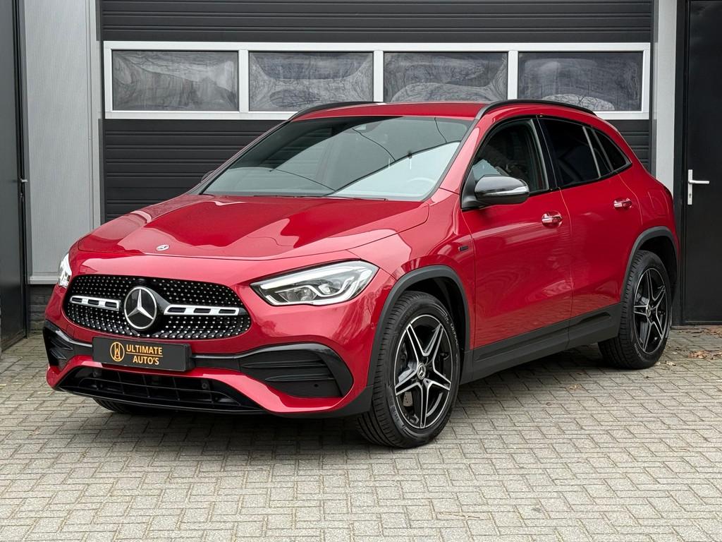 Mercedes-Benz GLA-klasse 250 e AMG Line Xenon/Led, Widescree, Auto's, Euro 6, Bedrijf, 161 pk, Hybride Elektrisch/Benzine