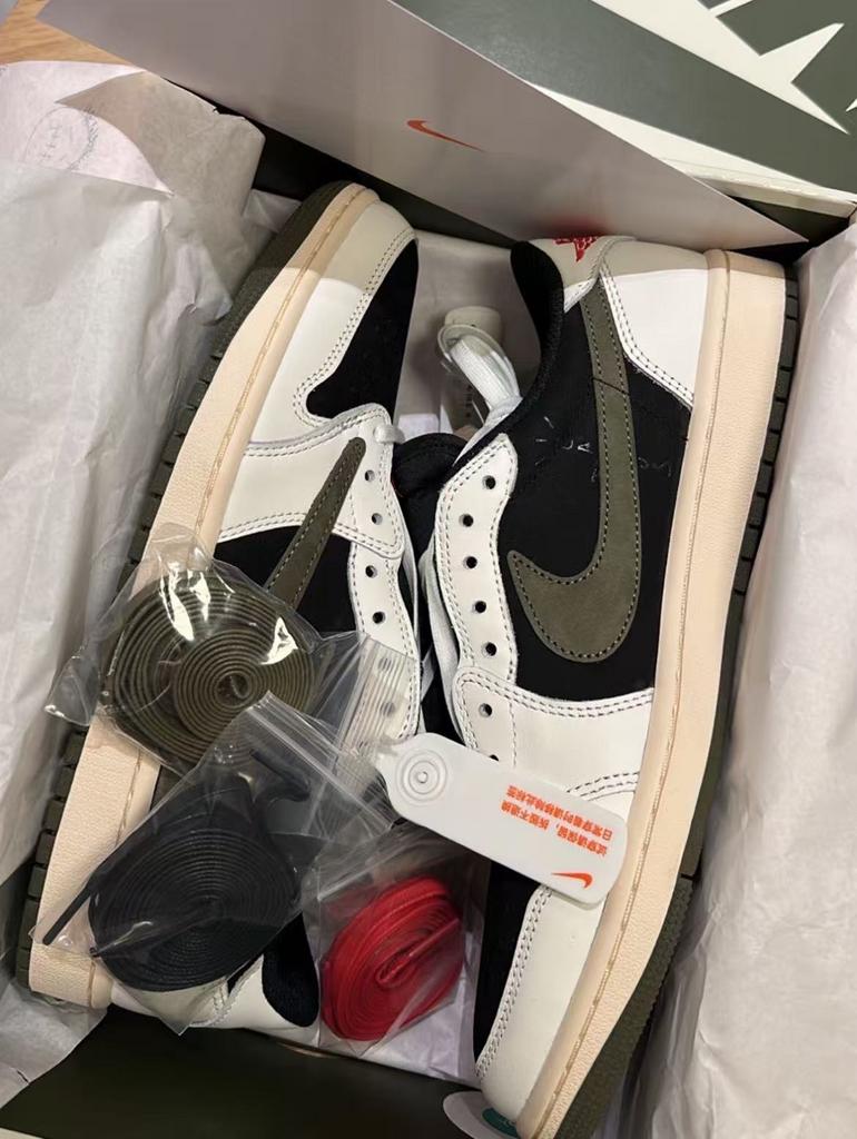 Nike Air Jordan 1 Low Travis Scott olive, Kleding | Heren, Schoenen, Zwart, Nieuw, Ophalen of Verzenden, Sneakers of Gympen