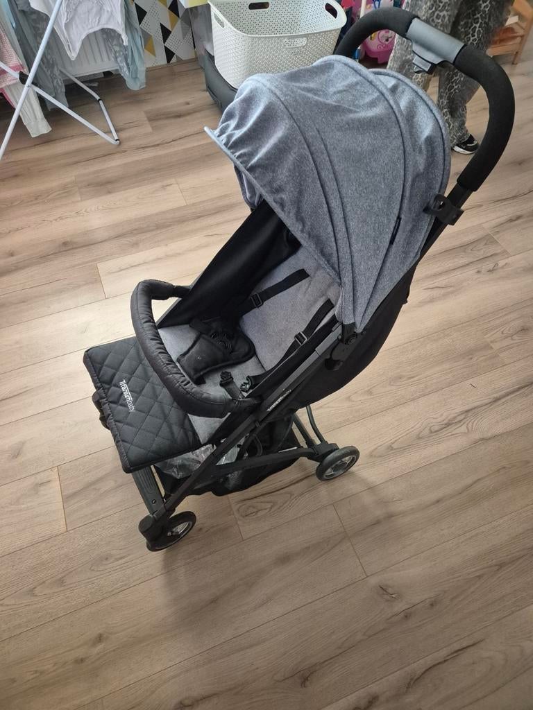Handige en compacte buggy - Ideaal voor onderweg!, Kinderen en Baby's, Buggy's, Ophalen
