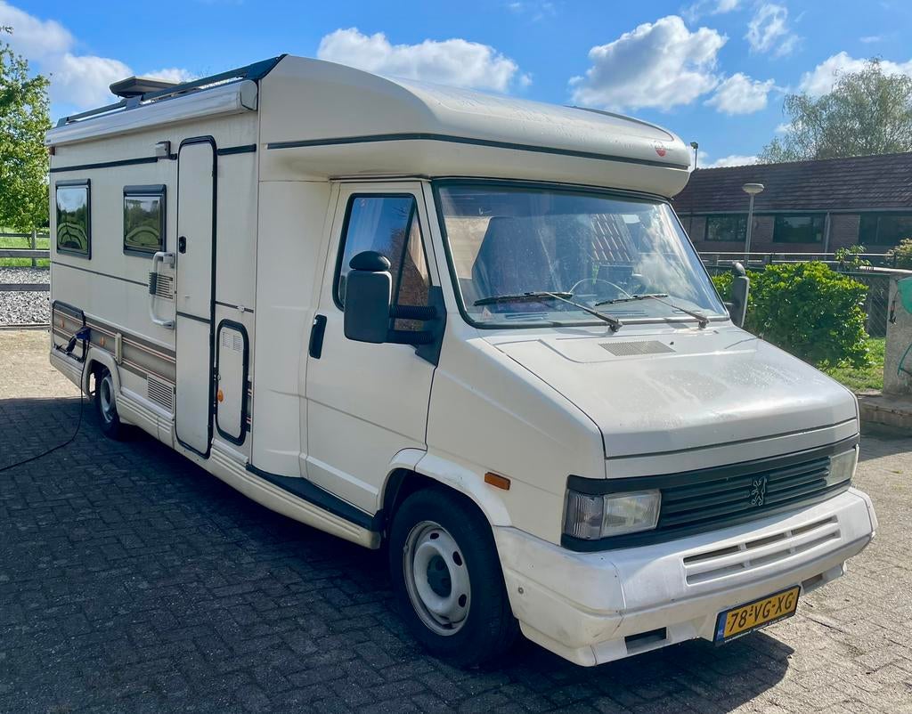 Peugeot J5, Burstner opbouw. Klaar voor avontuur!, Caravans en Kamperen, Campers, Reservewiel, Afzuigkap, Ringverwarming, Fiat