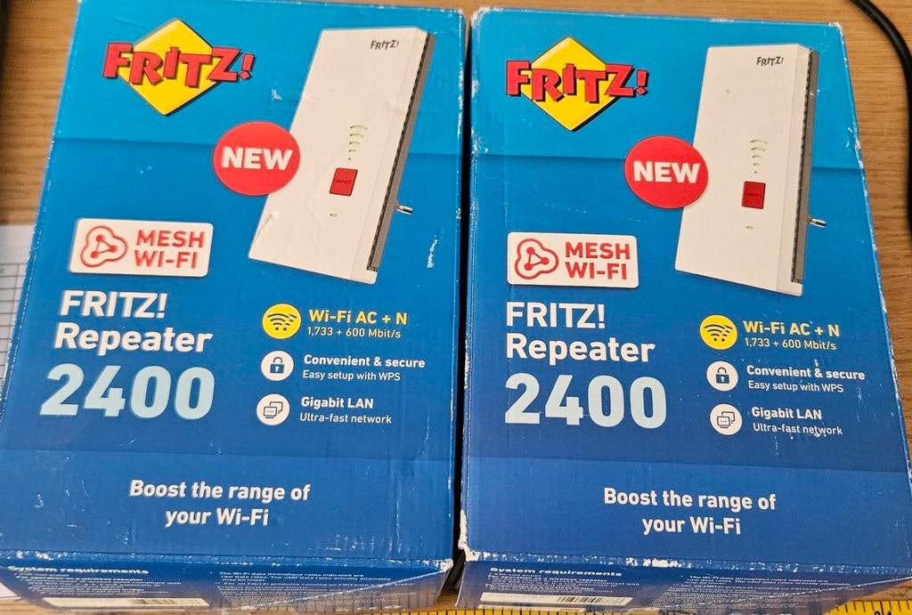 FRITZ! Repeater 2400 wifi versterker, Computers en Software, Routers en Modems, Ophalen, Gebruikt, FRITZ!