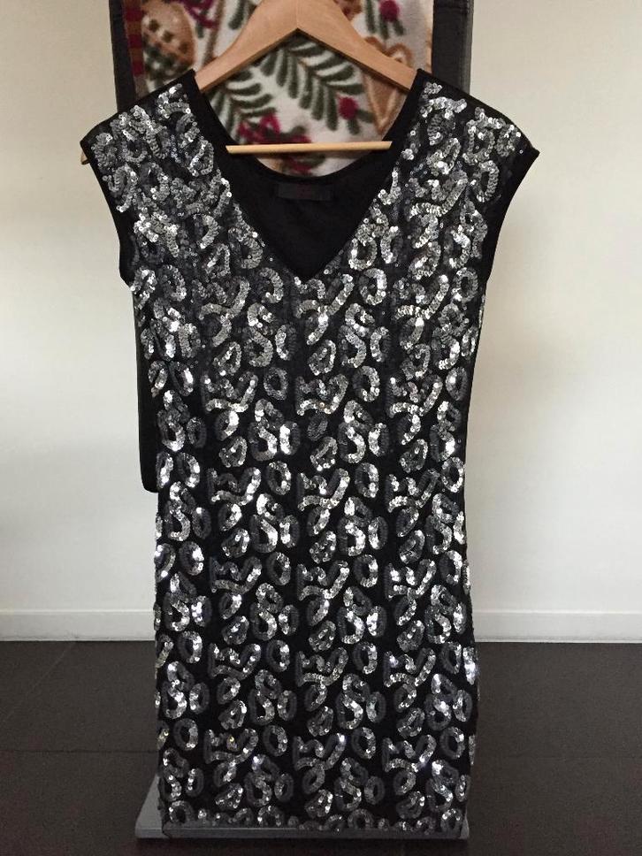 FEESTJURK: BLING-BLING JURK MAAT XS / S, Kleding | Dames, Jurken, Zo goed als nieuw, Maat 36 (S), Zwart, Boven de knie, Ophalen of Verzenden