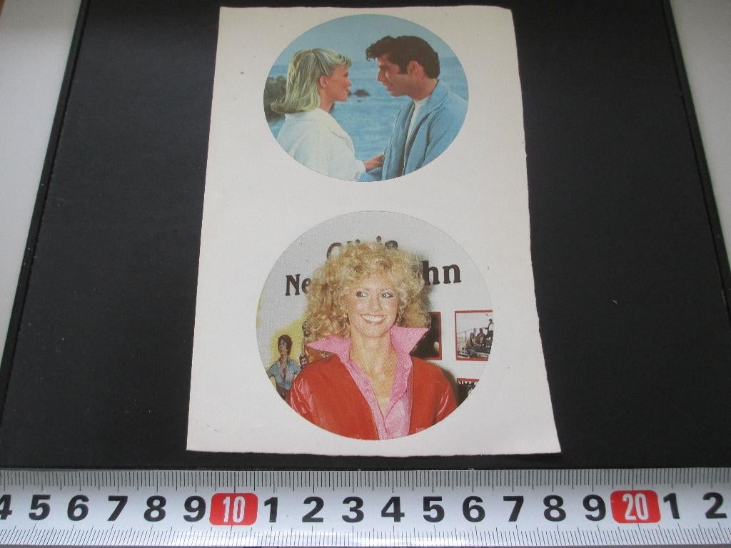 sticker set olivia newton-john john travolta grease, Verzamelen, Ophalen, Zo goed als nieuw