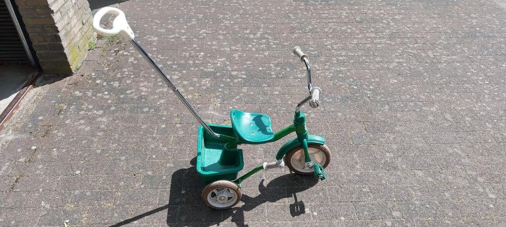 Italtrike driewieler groen met duwstang en laadbakje, Ophalen, Gebruikt, Italtrike, Duwstang