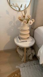 Bijzet tafel, Ophalen, Zo goed als nieuw