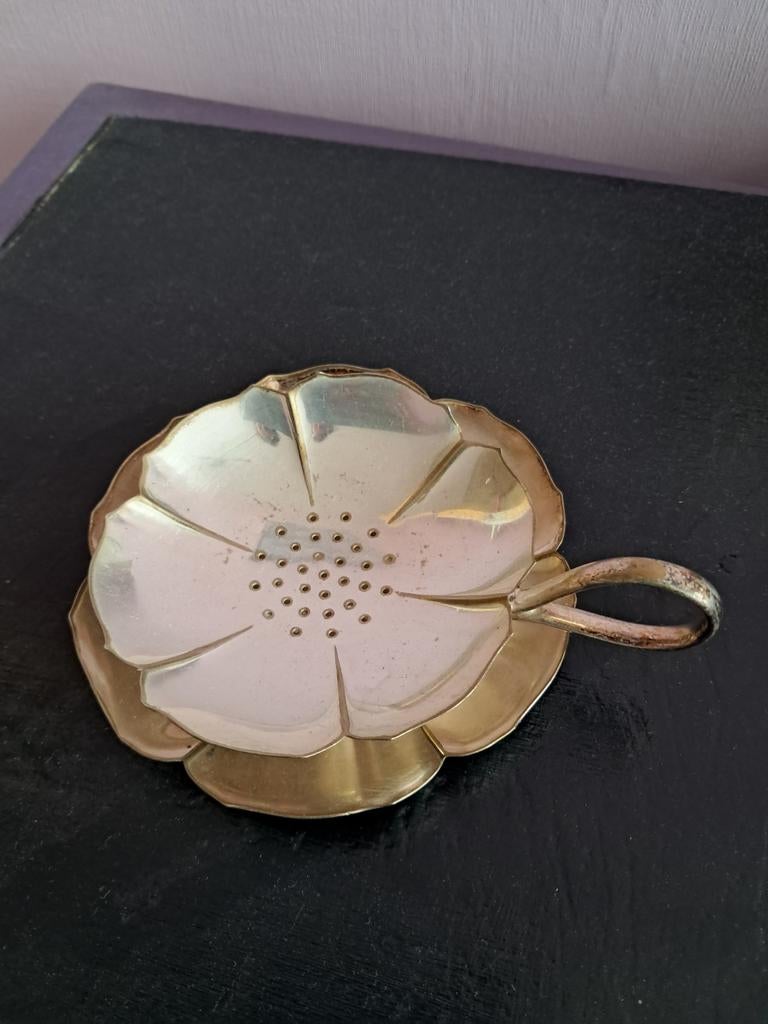 Vintage Zilveren Theezeef met Schoteltje - Bloemdesign, Ophalen of Verzenden, Zilver