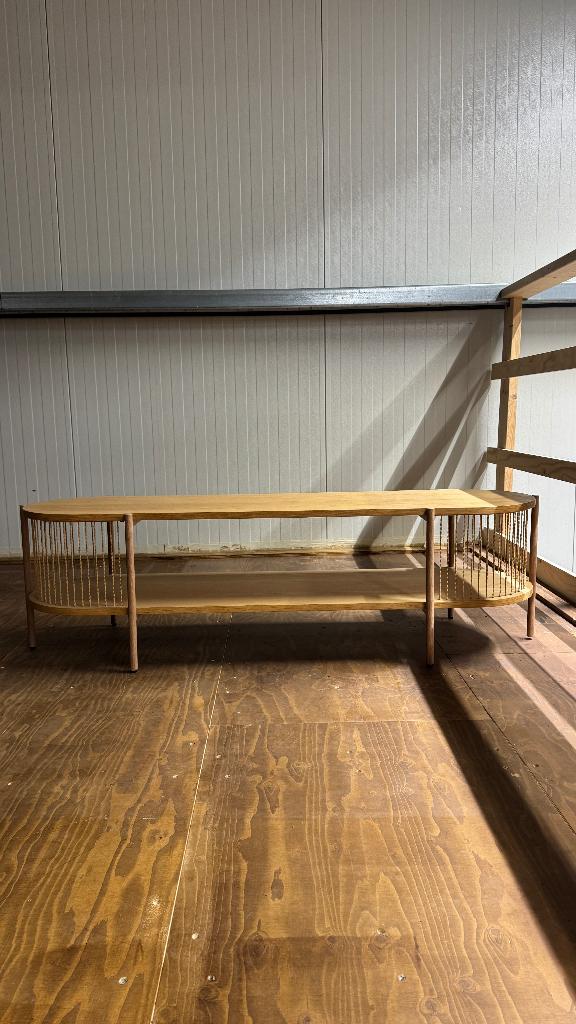 SNESLEV TV Stand, Ophalen, Zo goed als nieuw, 25 tot 50 cm