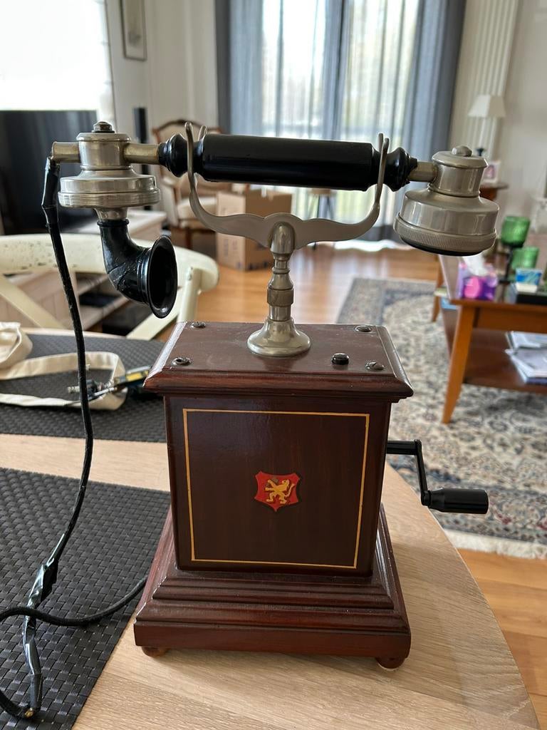 Antieke Noorse telefoon, Ophalen of Verzenden