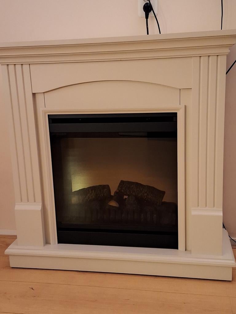 Elektrische sfeerhaard met ombouw, Ophalen, Zo goed als nieuw, Vrijstaande haard, Elektrische haard