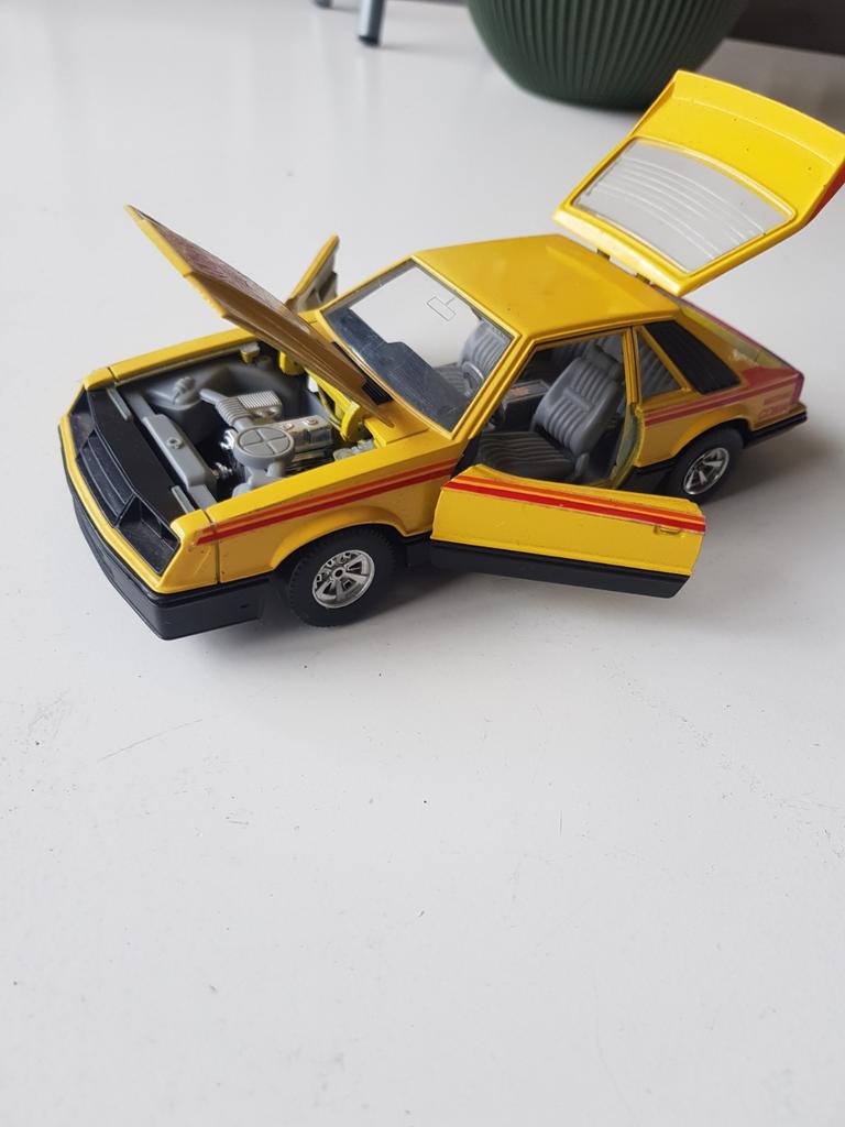 Ford mustang zoldervondst, Ophalen of Verzenden, Zo goed als nieuw