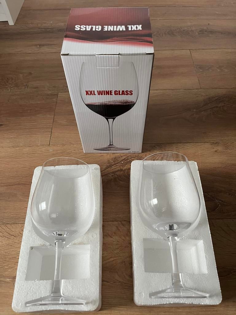 Wijnglas XXL nieuw in doos 2stuks, Ophalen of Verzenden, Zo goed als nieuw, Overige typen