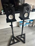 Yamaha studio speakers +standaarts SET, Zo goed als nieuw, 120 watt of meer, Front, Rear of Stereo speakers, Ophalen