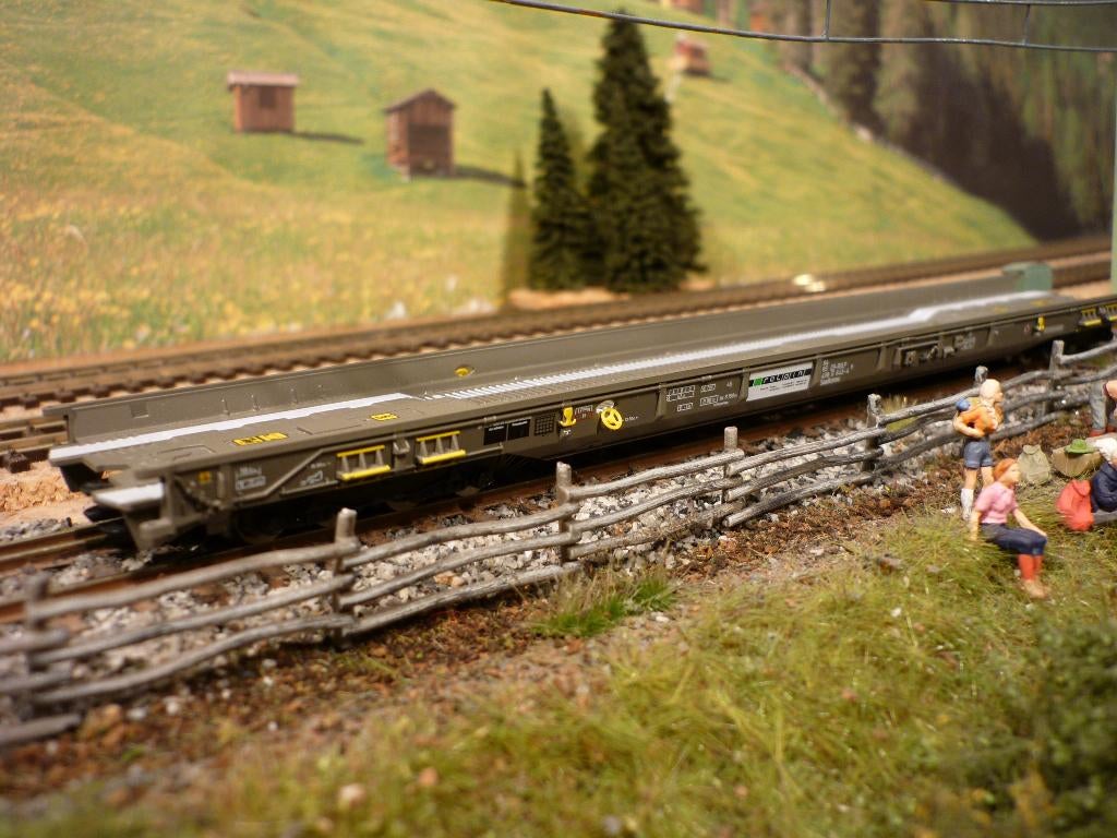 Roco 76910/76912 Rola-wagen  Ralpin (2 stuks), Gelijkstroom, Wagon, Ophalen of Verzenden, Zo goed als nieuw