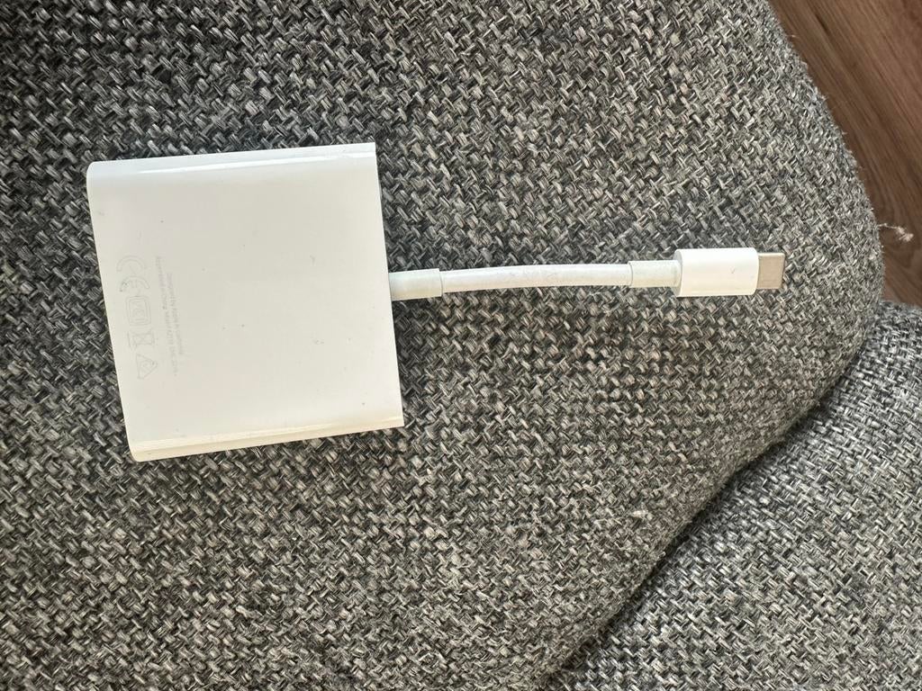 Apple USB-C Digital AV Multiport Adapter, Ophalen of Verzenden, Zo goed als nieuw