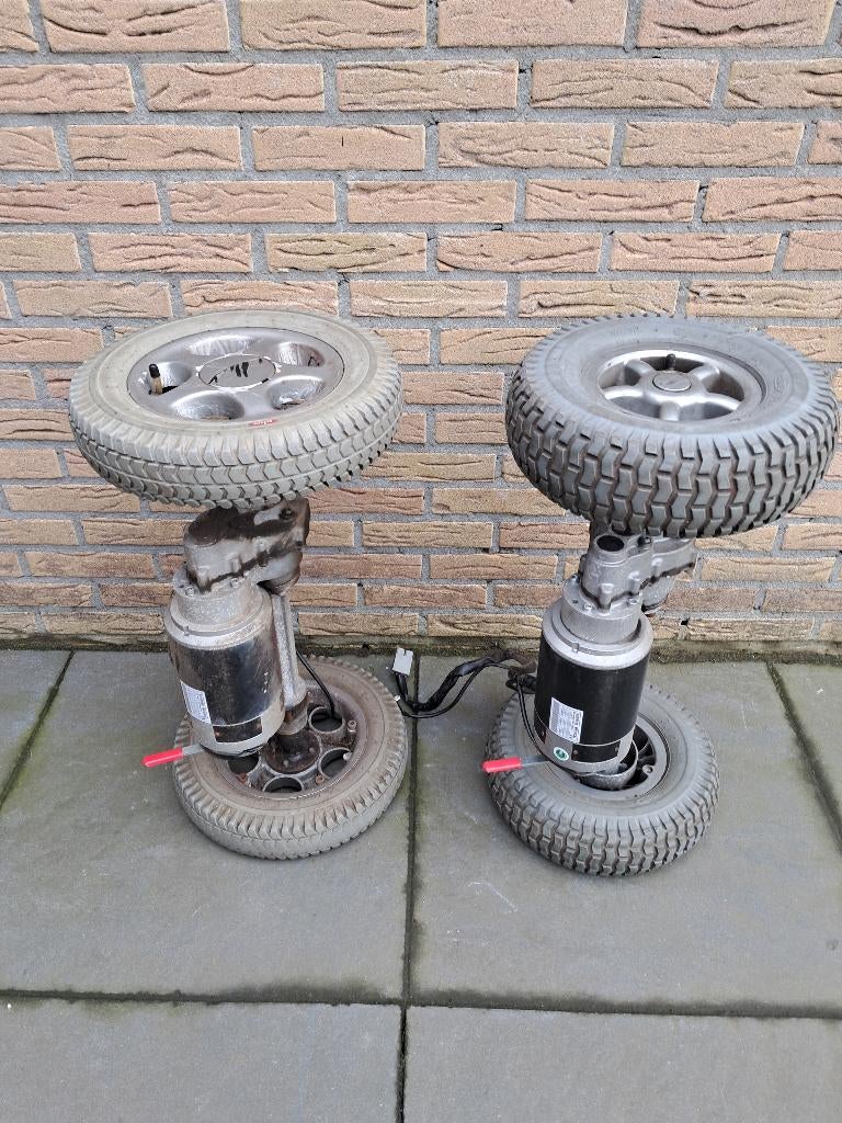 Motor, aandrijving, wielen van een Sterling Elite2 XS, Ophalen, Gebruikt