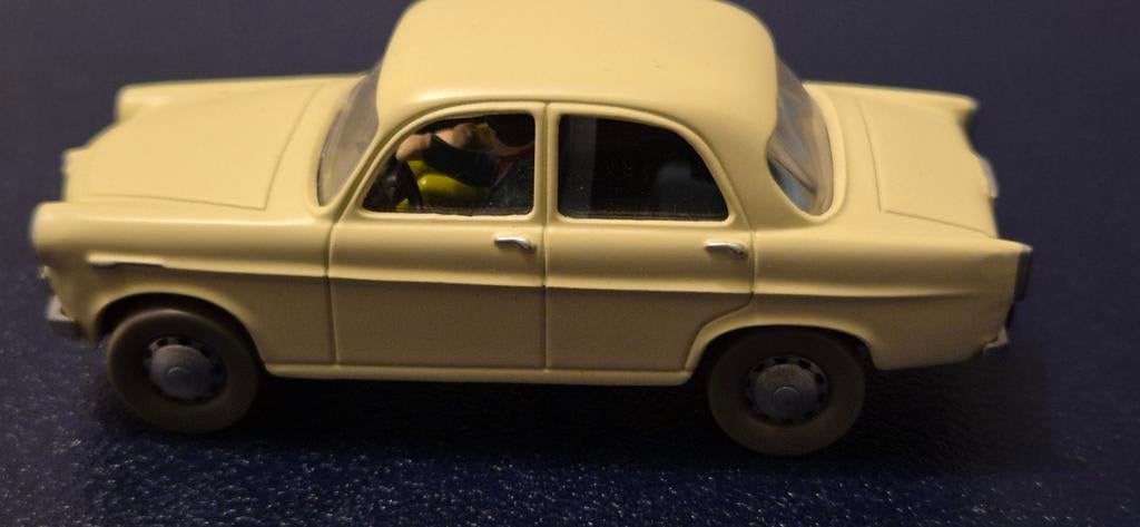 Kuifje auto Hergé modelauto, Ophalen of Verzenden