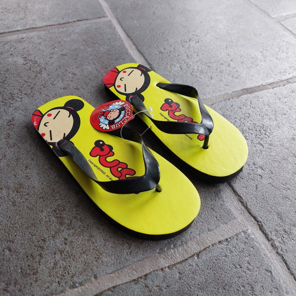 Slippers Pucca - Geel - Maat 35/36 - Nieuw, Kleding | Dames, Schoenen, Ophalen of Verzenden, Nieuw, Geel