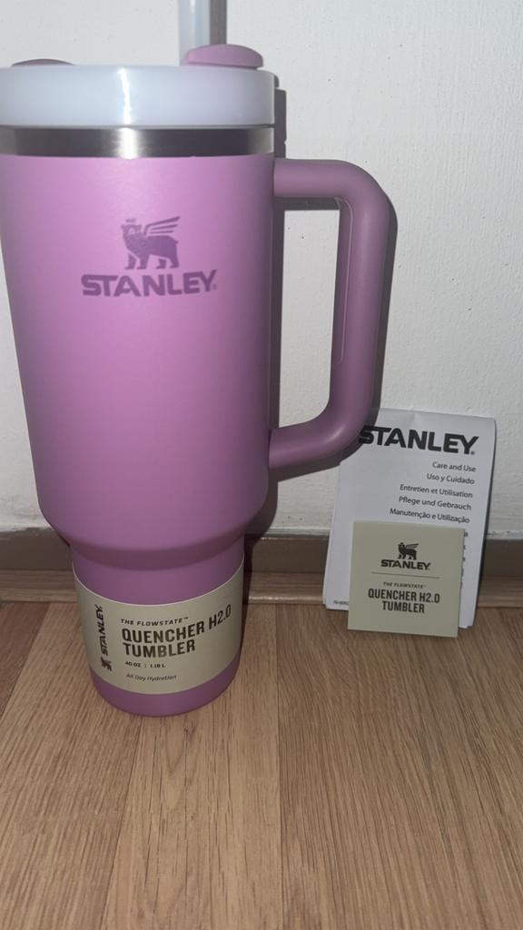Stanley Quencher H2.0 FlowState Tumbler 40 oz (1.18 L) Roze, Sport en Fitness, Bidons, Ophalen of Verzenden, Zo goed als nieuw