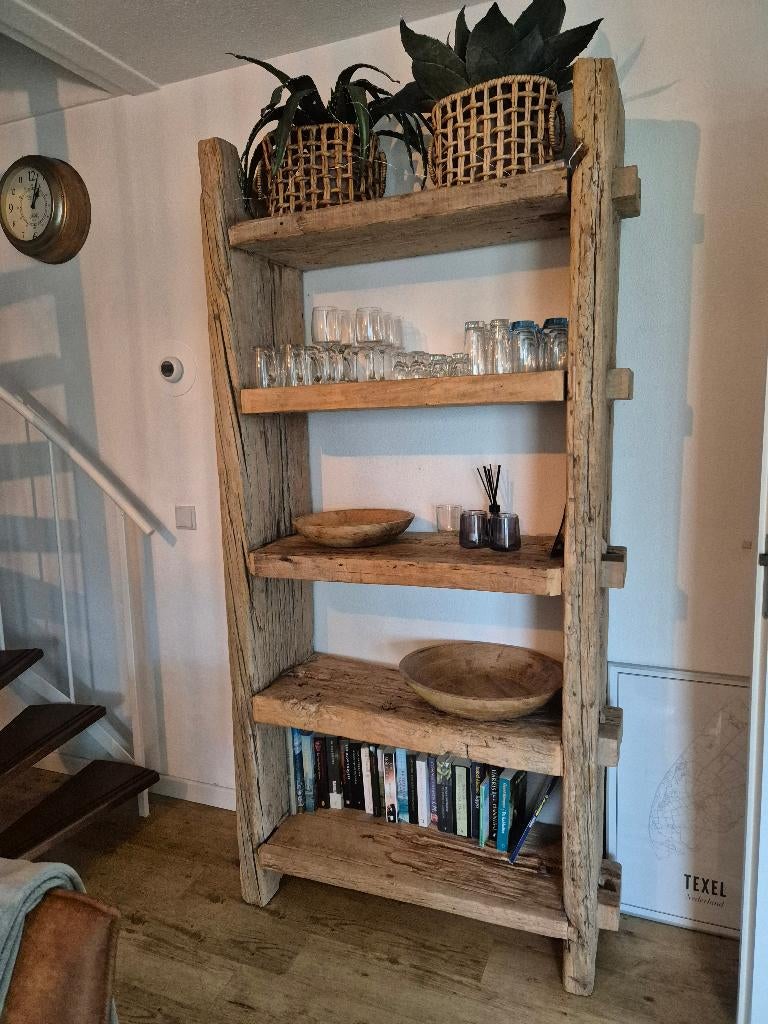 oude elmwood kast (iepenhout), Ophalen, Met plank(en), 50 tot 100 cm, Zo goed als nieuw