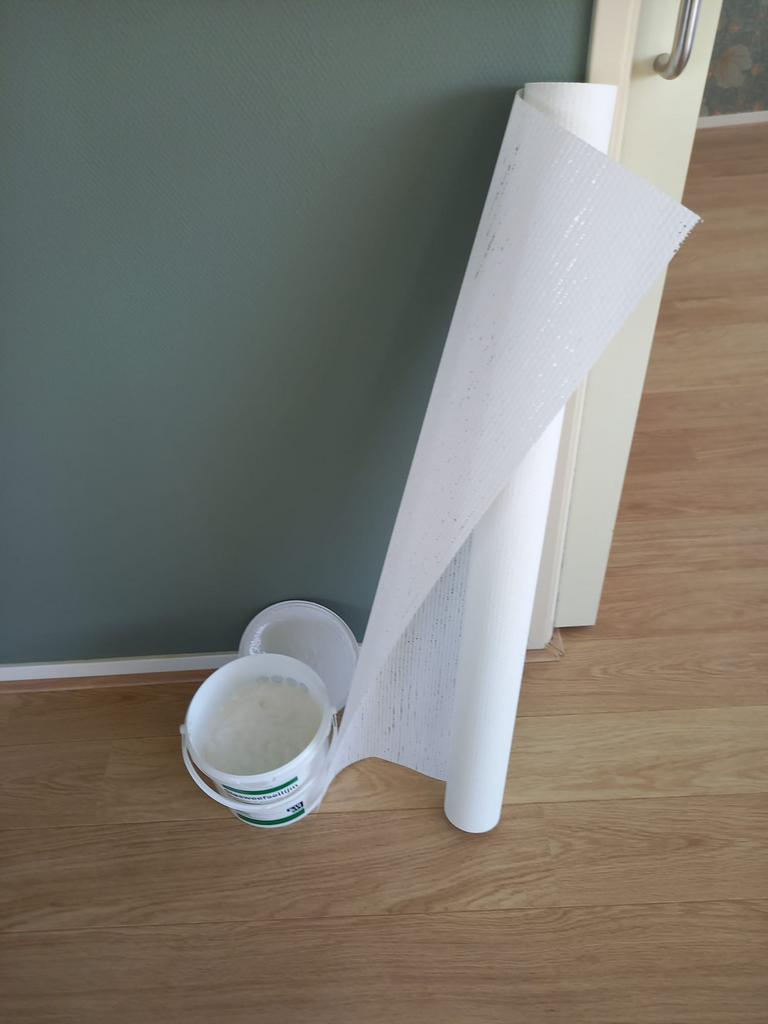 15 meter glasweefsel behang en lijm, Huis en Inrichting, Stoffering | Behang, Ophalen, 10 tot 25 m², Wit