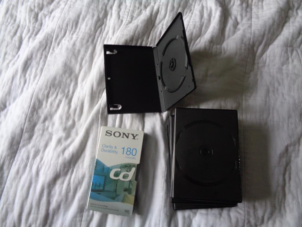 5 x Nieuwe Lege D.V.D doosjes + nieuwe video band in doos, Cd's en Dvd's, Dvd's | Overige Dvd's, Alle leeftijden, Ophalen, Nieuw in verpakking