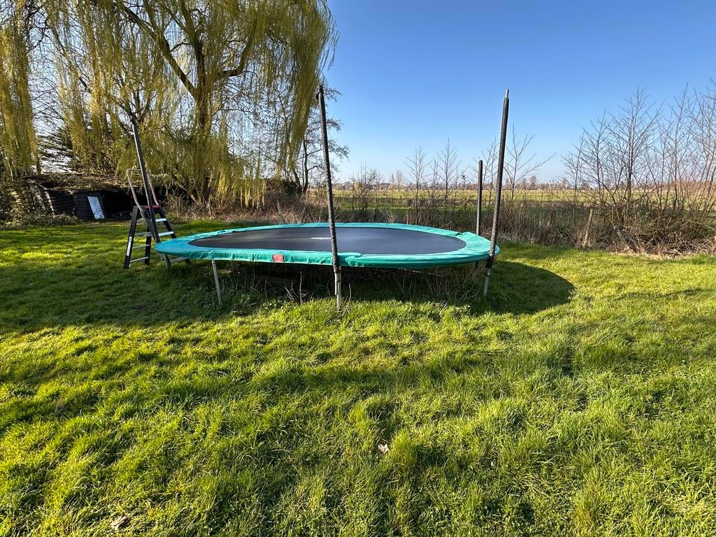 Trampoline 5 x 3 meter - zelf uitgraven in Waddinxveen, Ophalen, Gebruikt