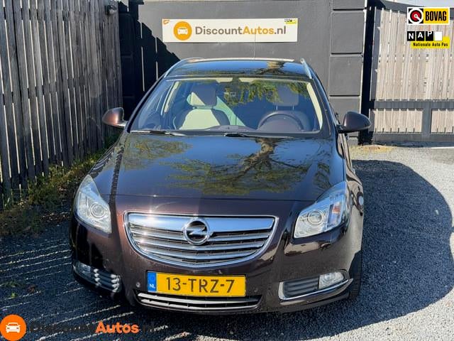 Opel Insignia Sports Tourer 1.6 T Cosmo, Auto's, Opel, Euro 5, Gebruikt, 4 cilinders, Bruin